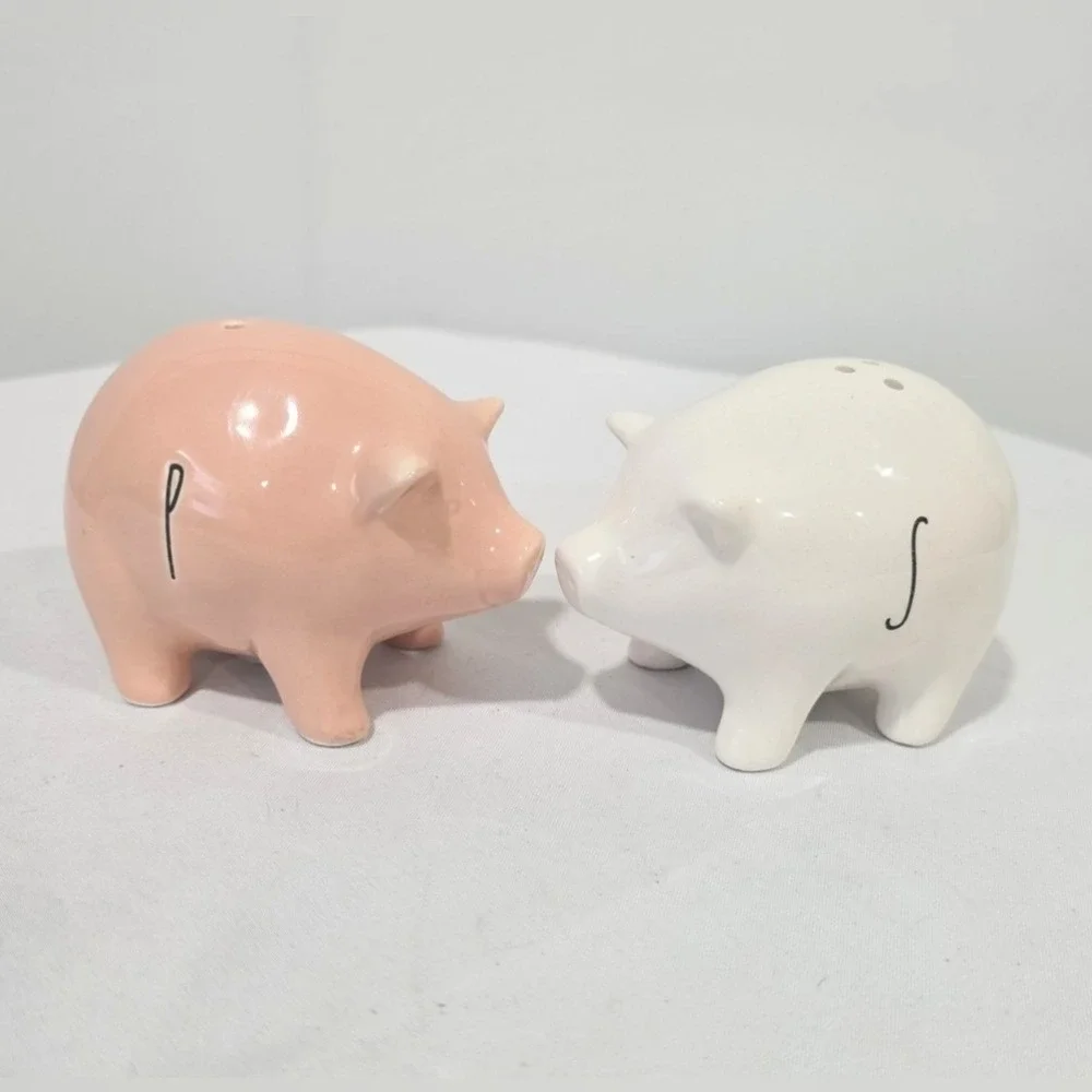 Rae Dunn Pigs Salt And Pepper Shaker‎ Set Farmhouse Kitchen Decor